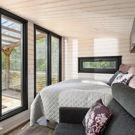 Lomamökit Bredvikbastu&inn Espoo